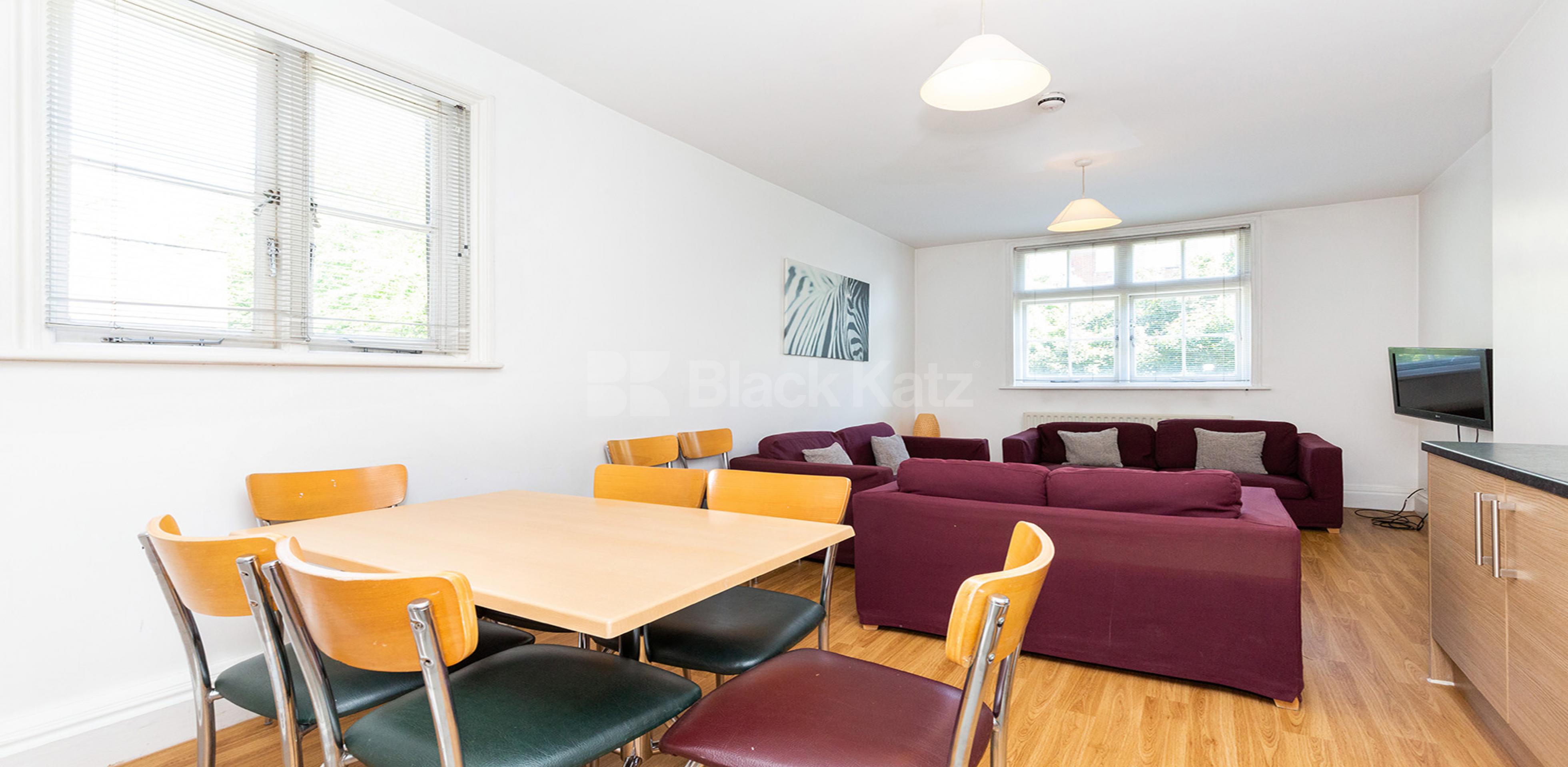 			NEW INSTRUCTION!, 3 Bedroom, 1 bath, 1 reception Flat			 Bedford Place, BLOOMSBURY WC1B